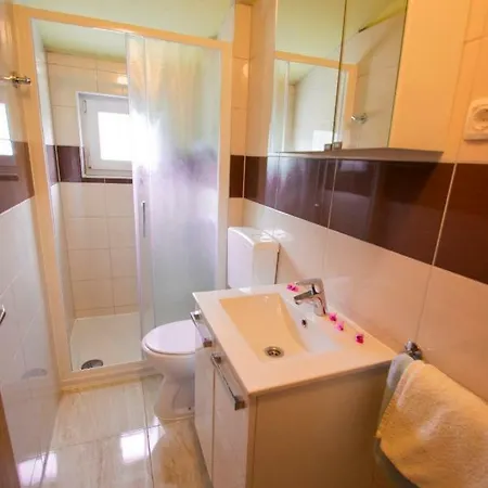 Apartman Maestral- On The